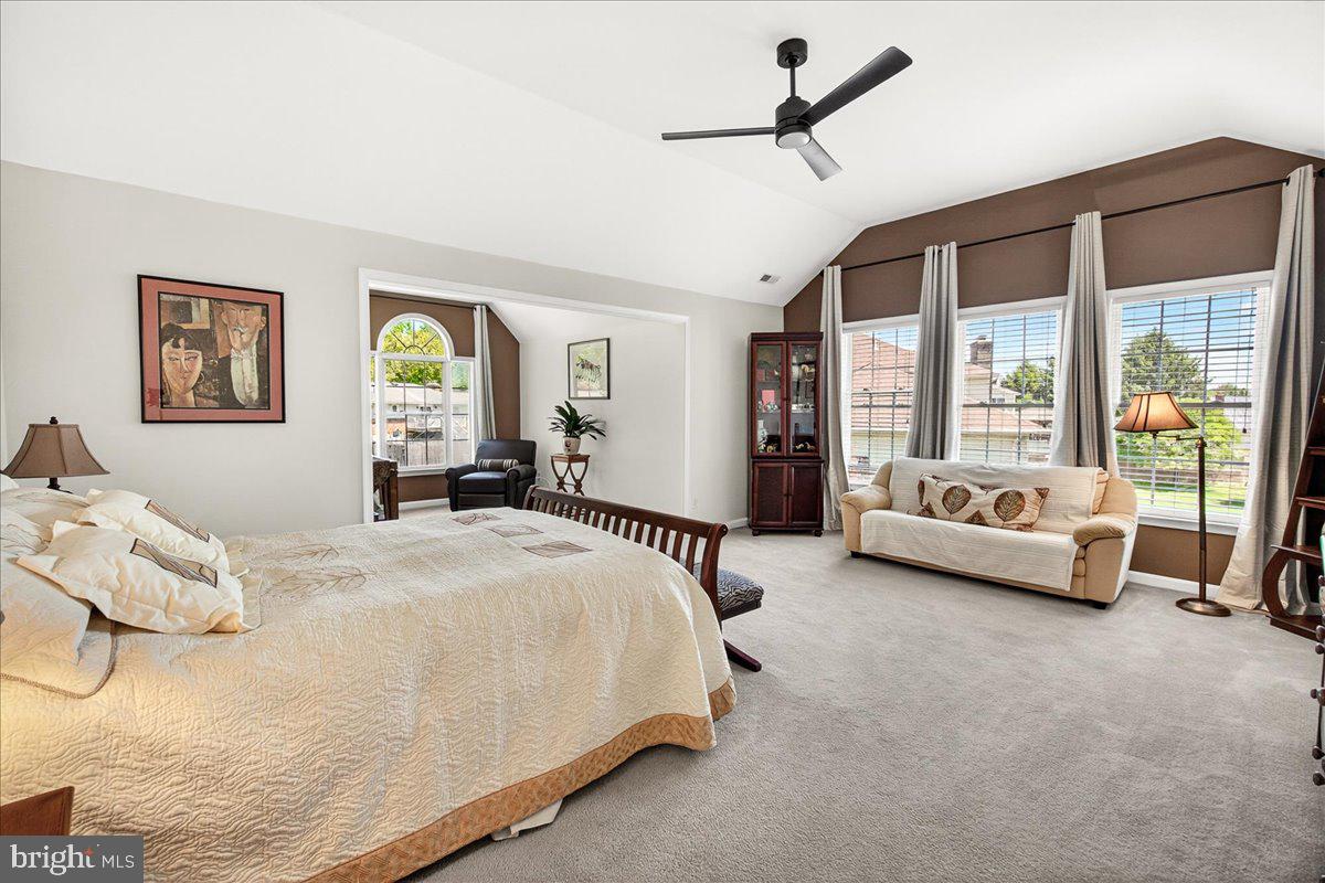 CENTENNIAL OVERLOOK - Residential