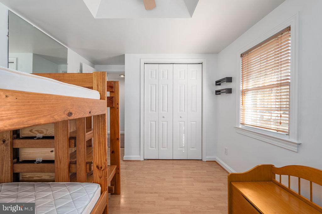 HIDDEN LAKE - Residential