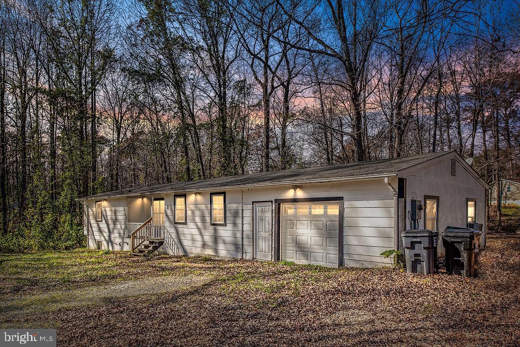 HIDDEN LAKE - Residential