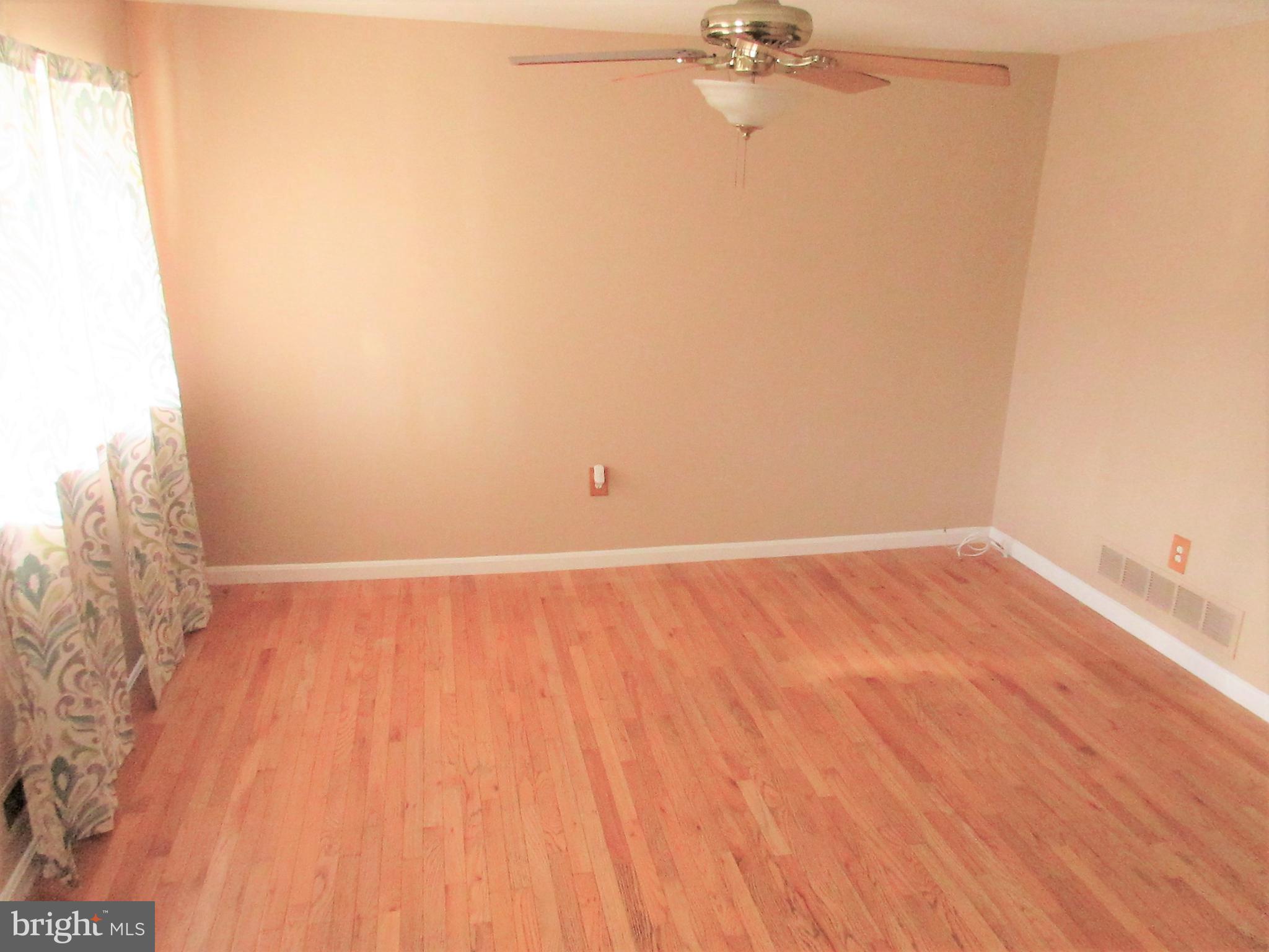 CHARLESMONT - Residential