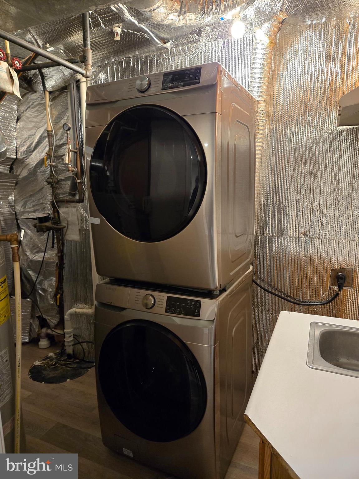 HYATTSVILLE - Residential Lease