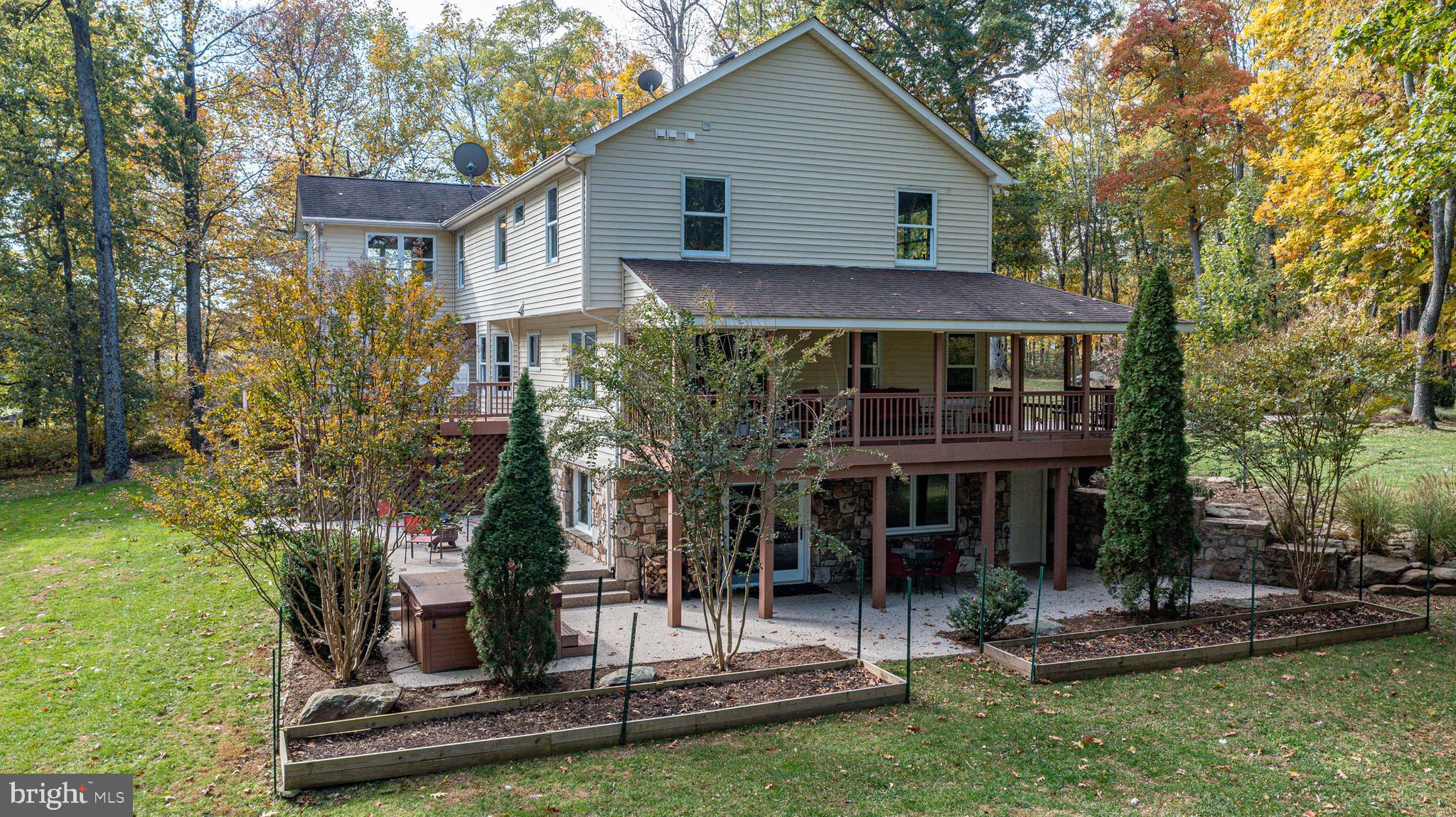 CARBAUGH LAND - Residential