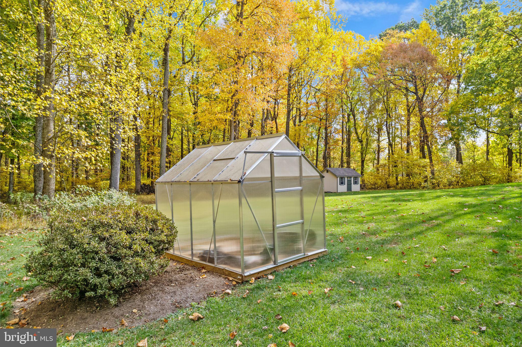 CARBAUGH LAND - Residential