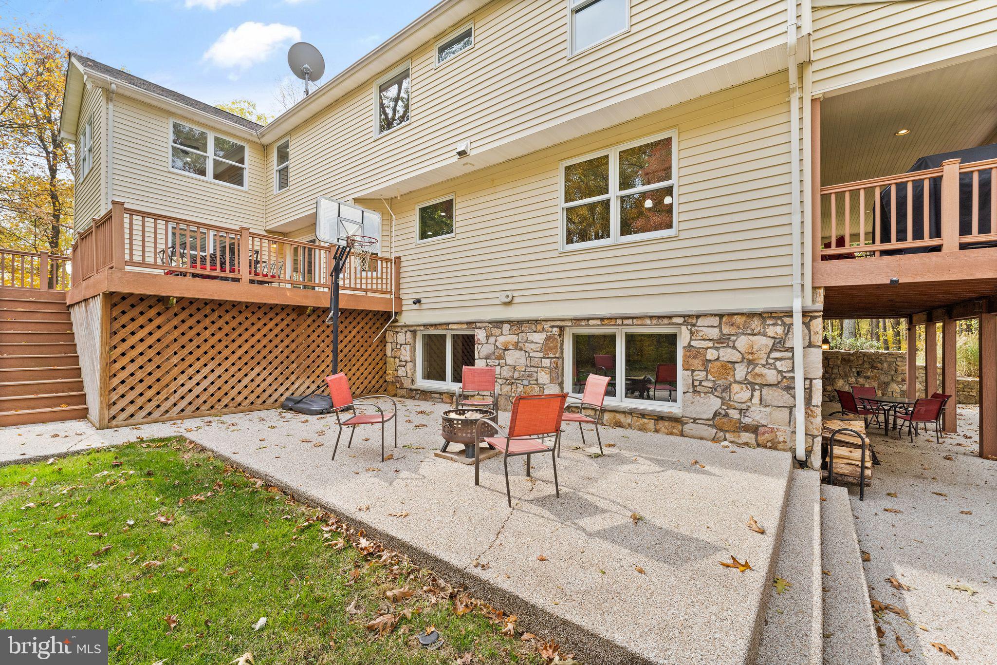 CARBAUGH LAND - Residential
