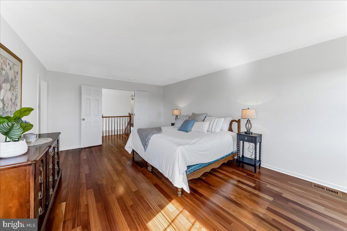 BRYN MAWR - Residential