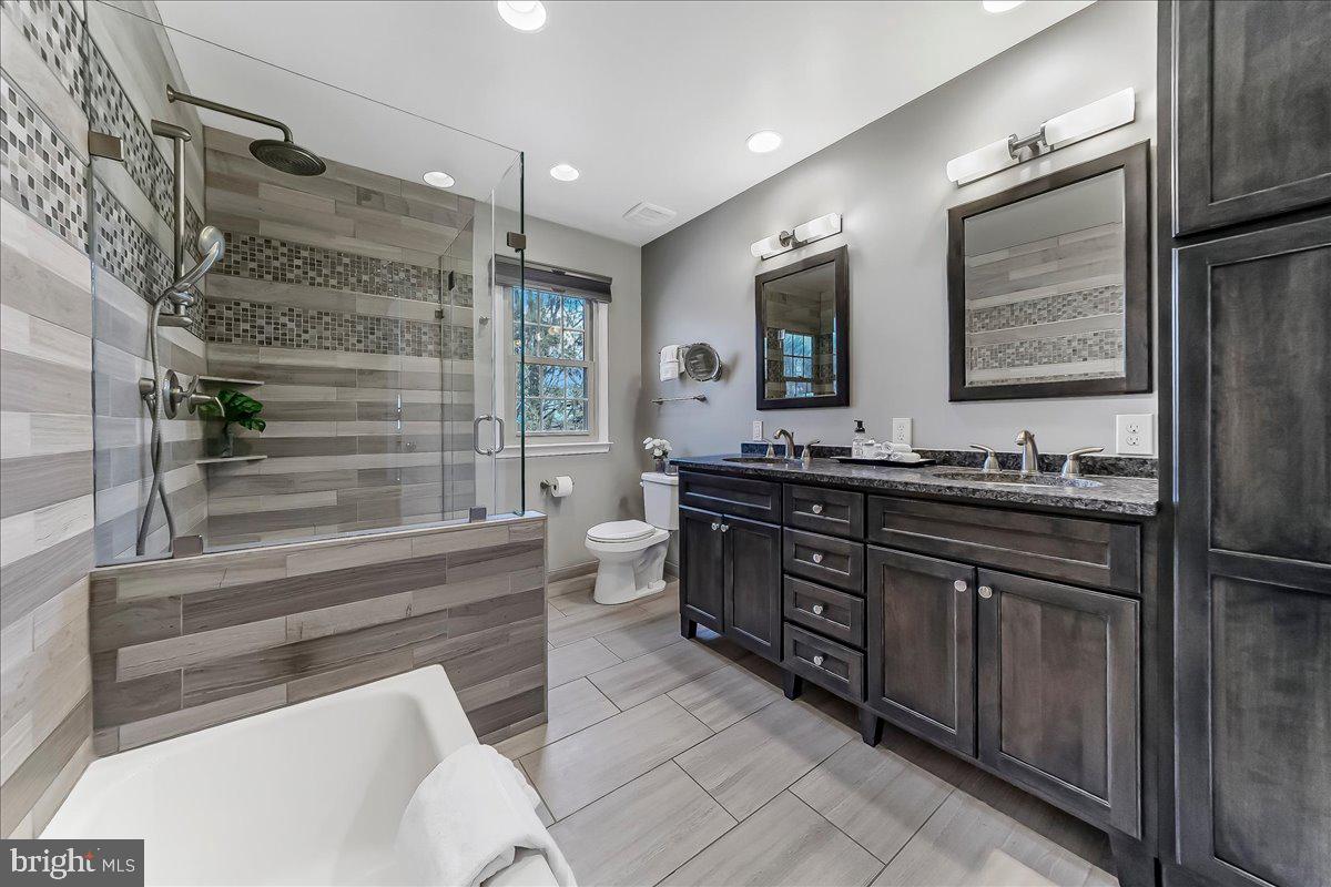 BRYN MAWR - Residential