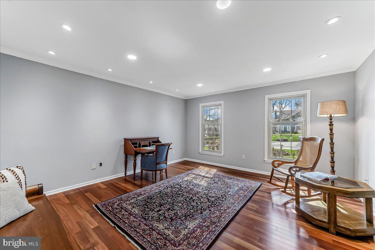 BRYN MAWR - Residential