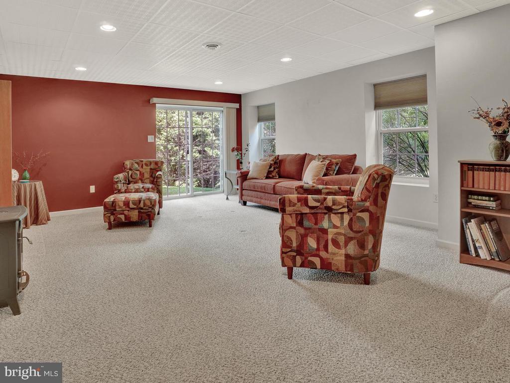 FAIRWINDS - Residential