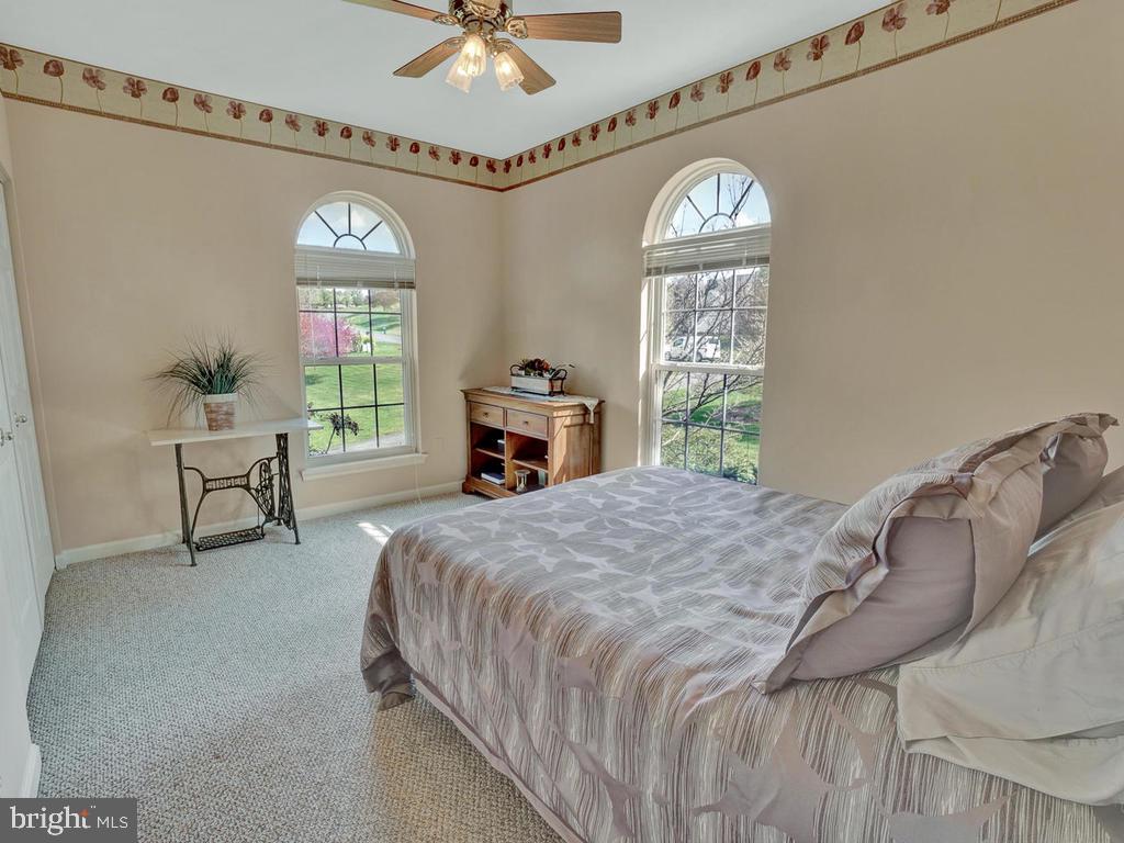 FAIRWINDS - Residential