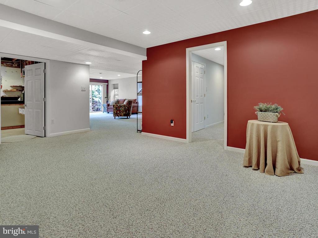 FAIRWINDS - Residential