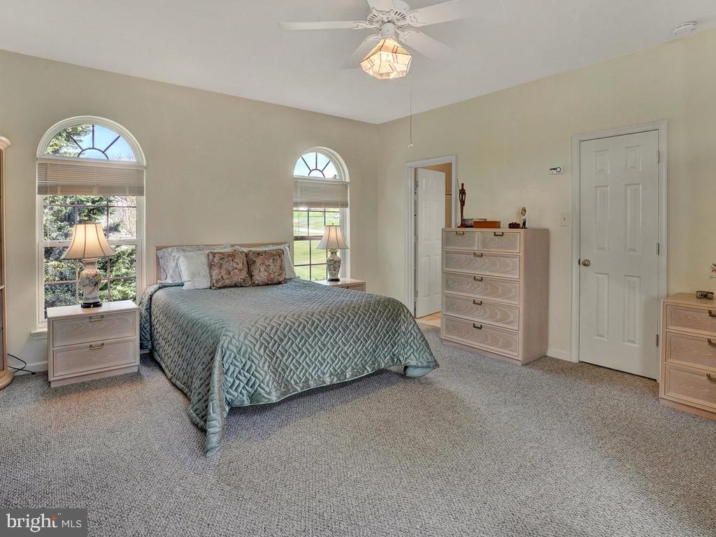 FAIRWINDS - Residential