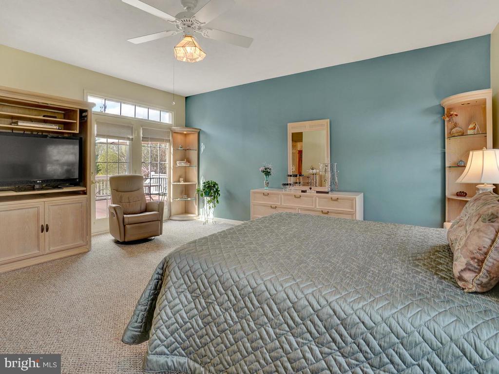 FAIRWINDS - Residential