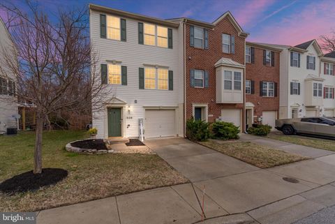 Townhouse For Sale - 938 Hopkins Corner<br/> GLEN BURNIE, MD 21060