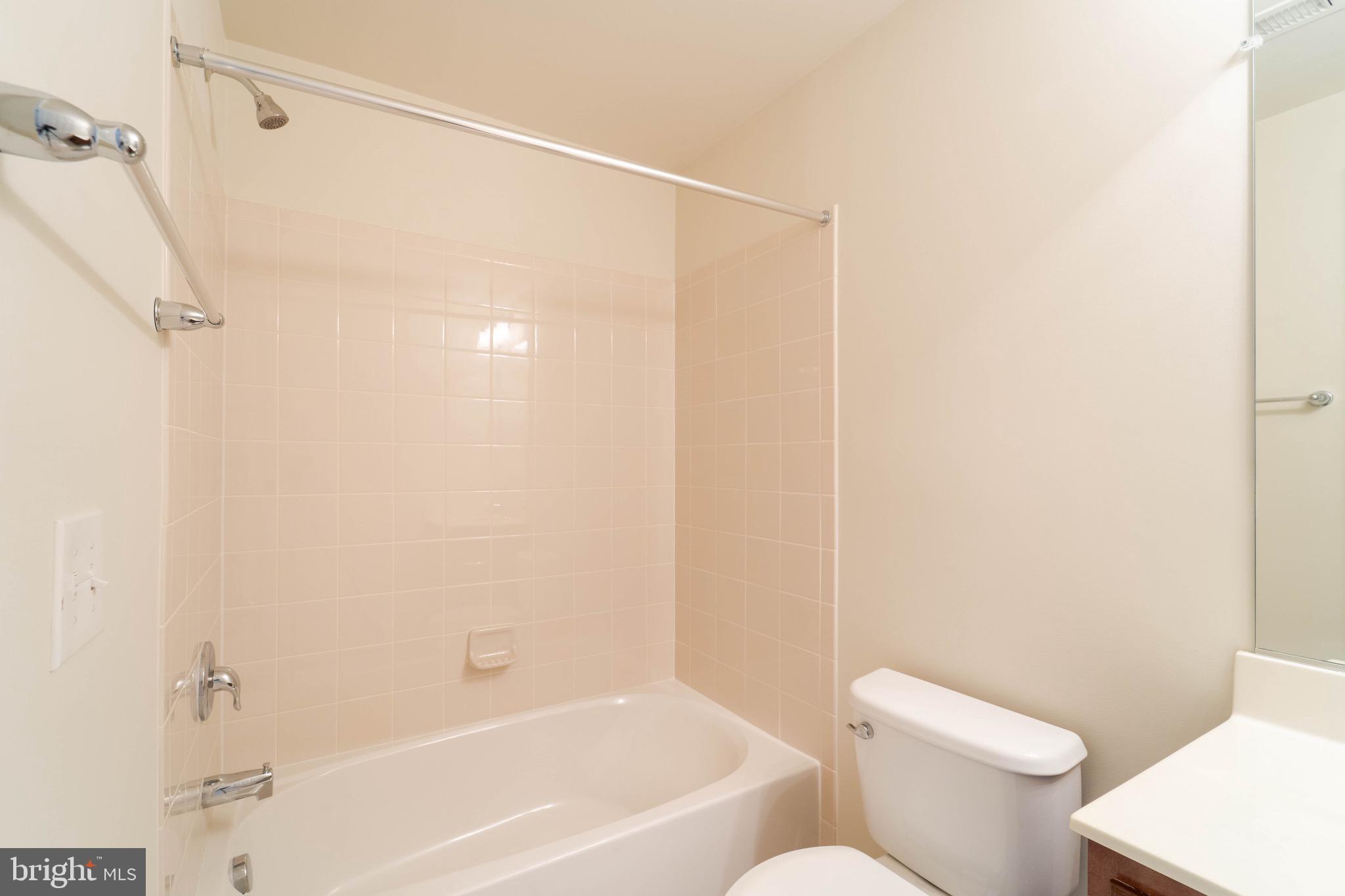 CHANTILLY - Residential Lease