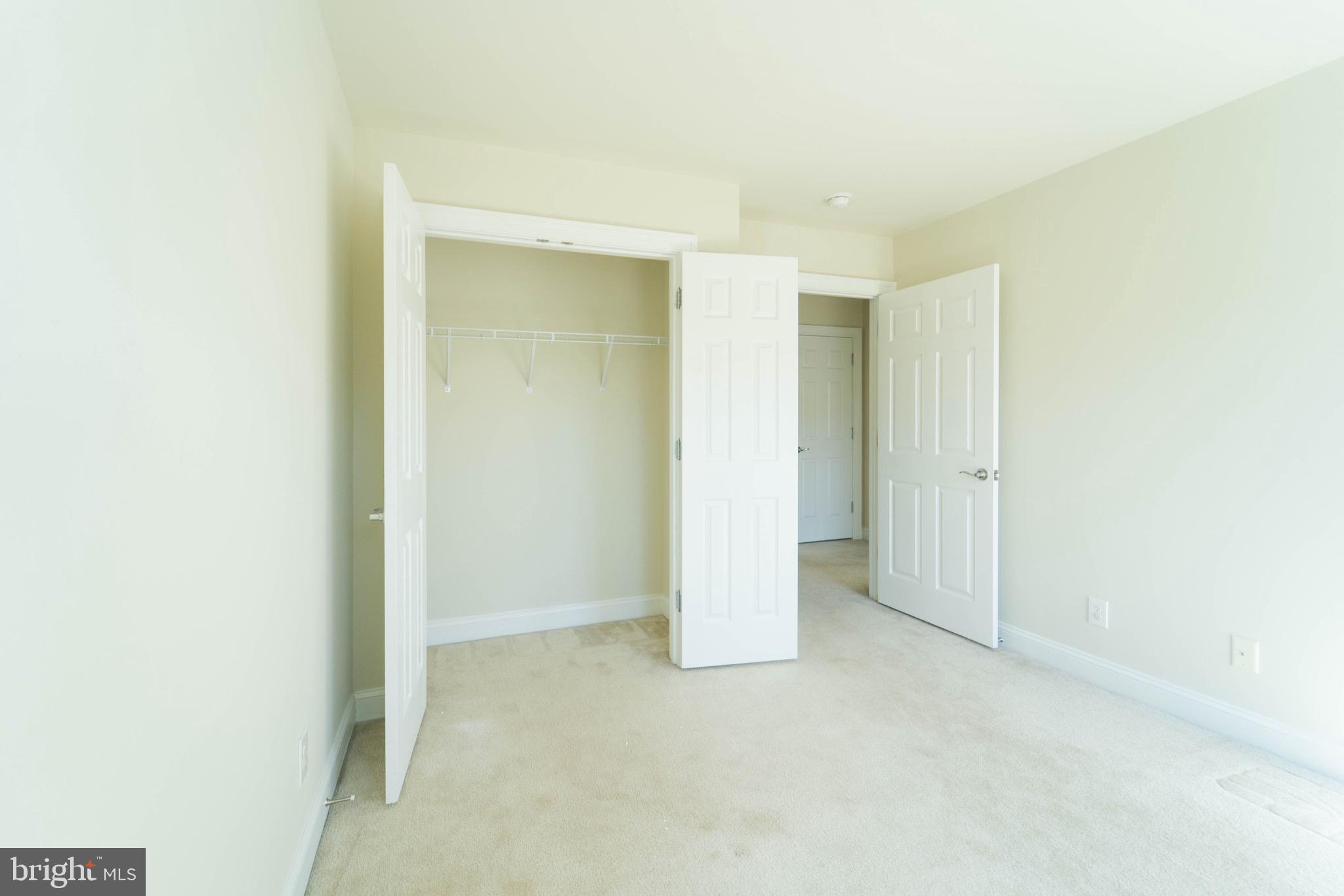 CHANTILLY - Residential Lease