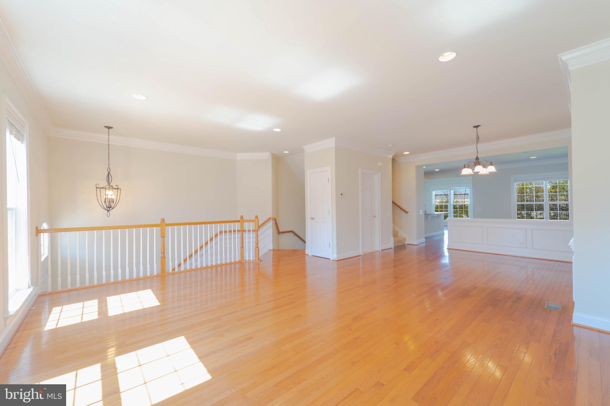 CHANTILLY - Residential Lease