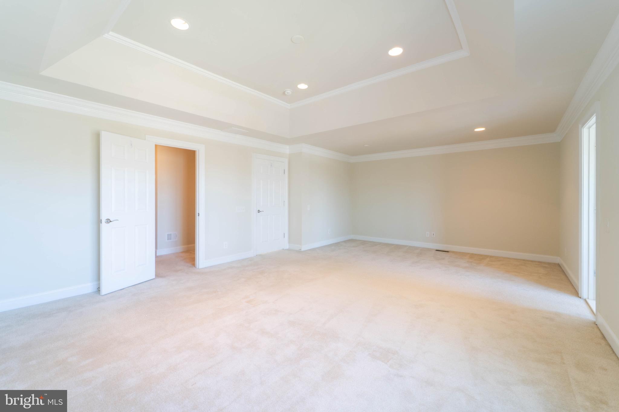 CHANTILLY - Residential Lease