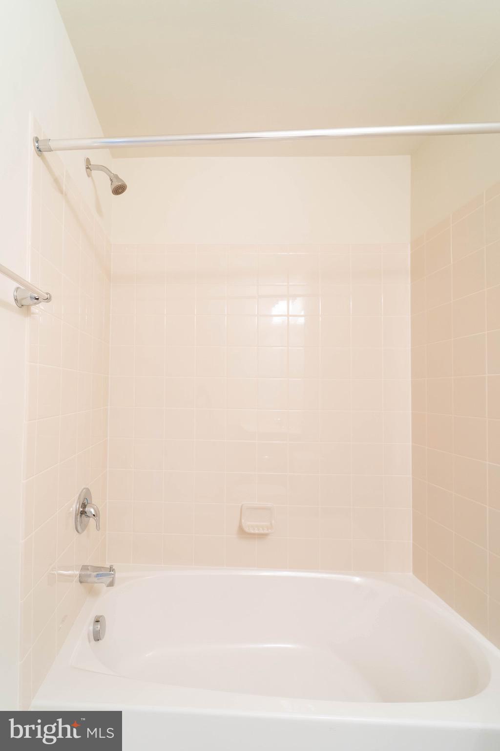 CHANTILLY - Residential Lease