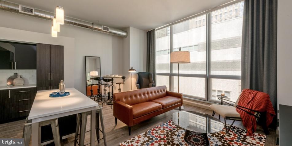 WASHINGTON SQ - Residential Lease