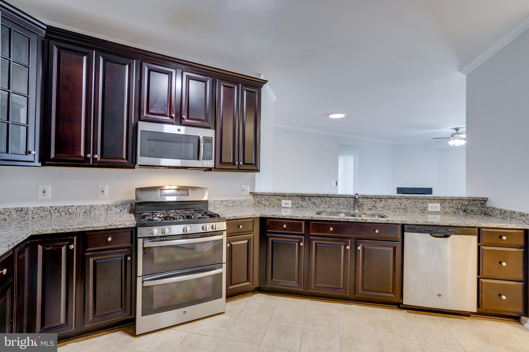 CENTRE PARK AT STONE RIDGE - Residential