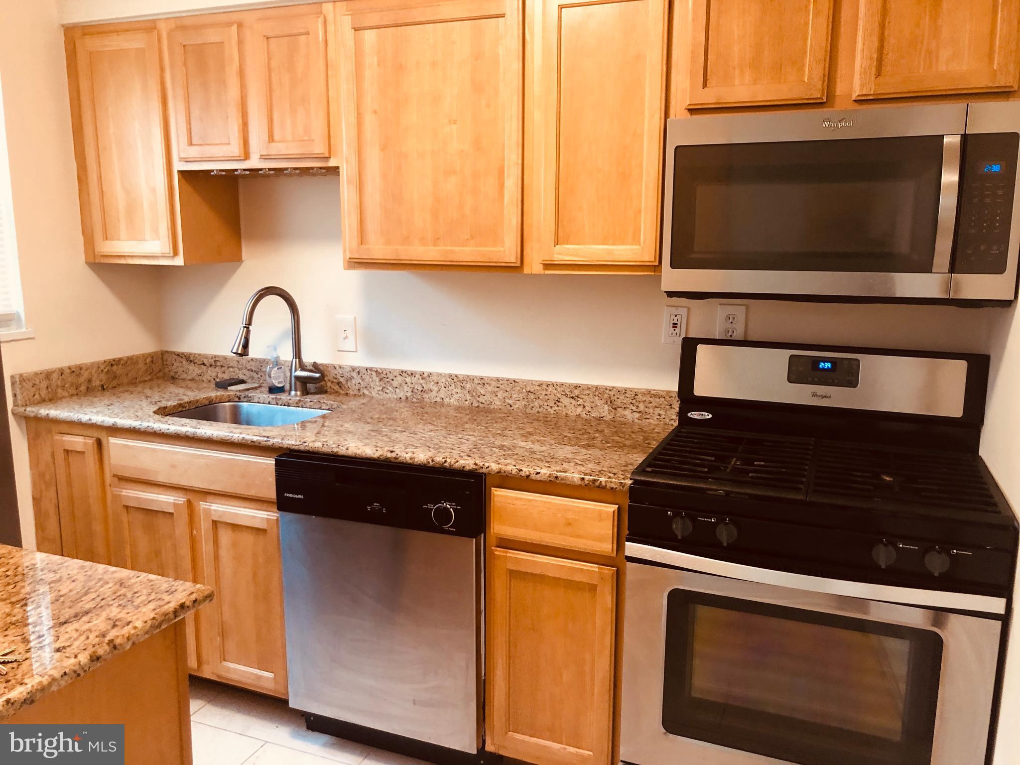 ROSSLYN HEIGHTS - Residential