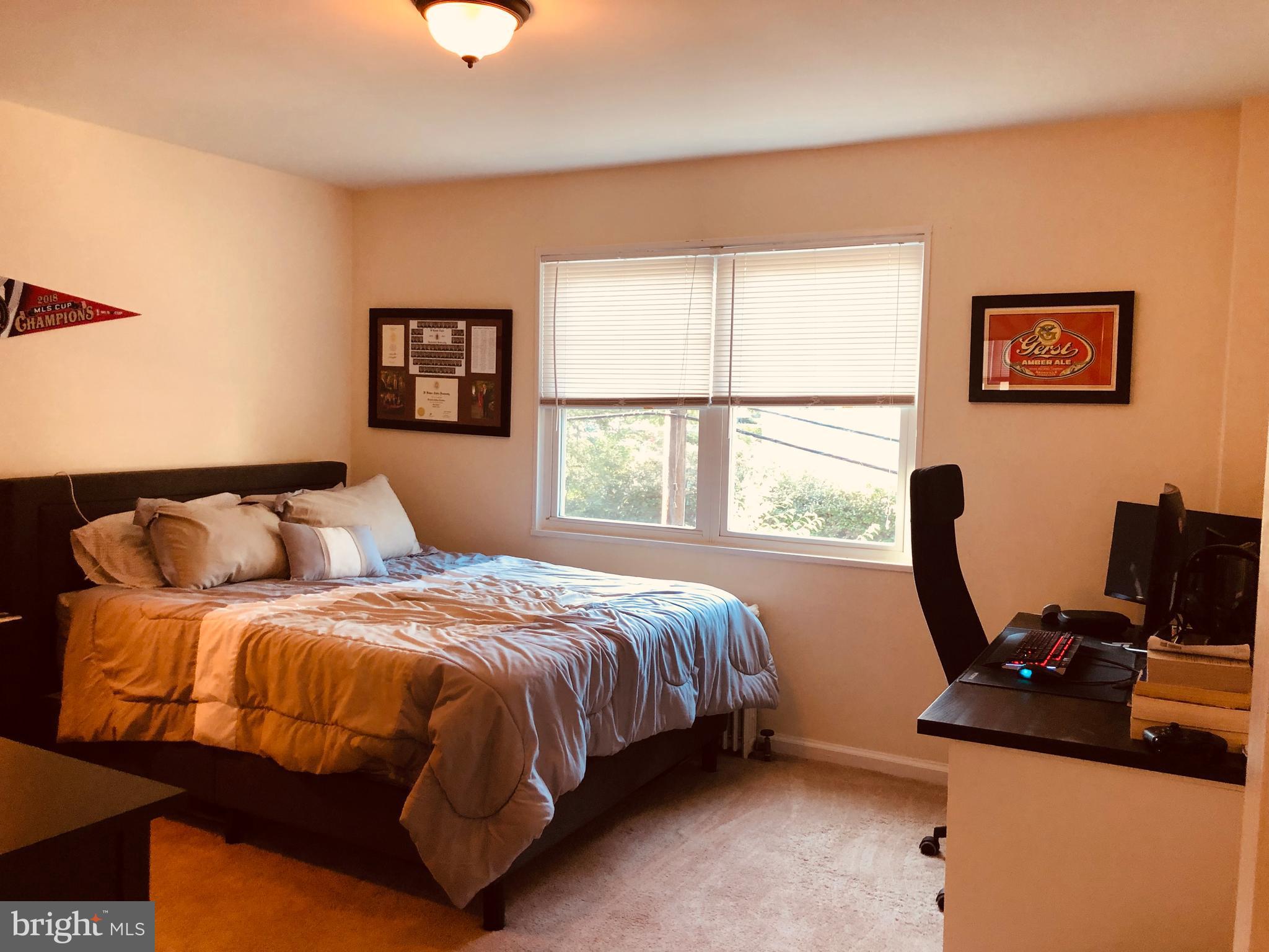 ROSSLYN HEIGHTS - Residential