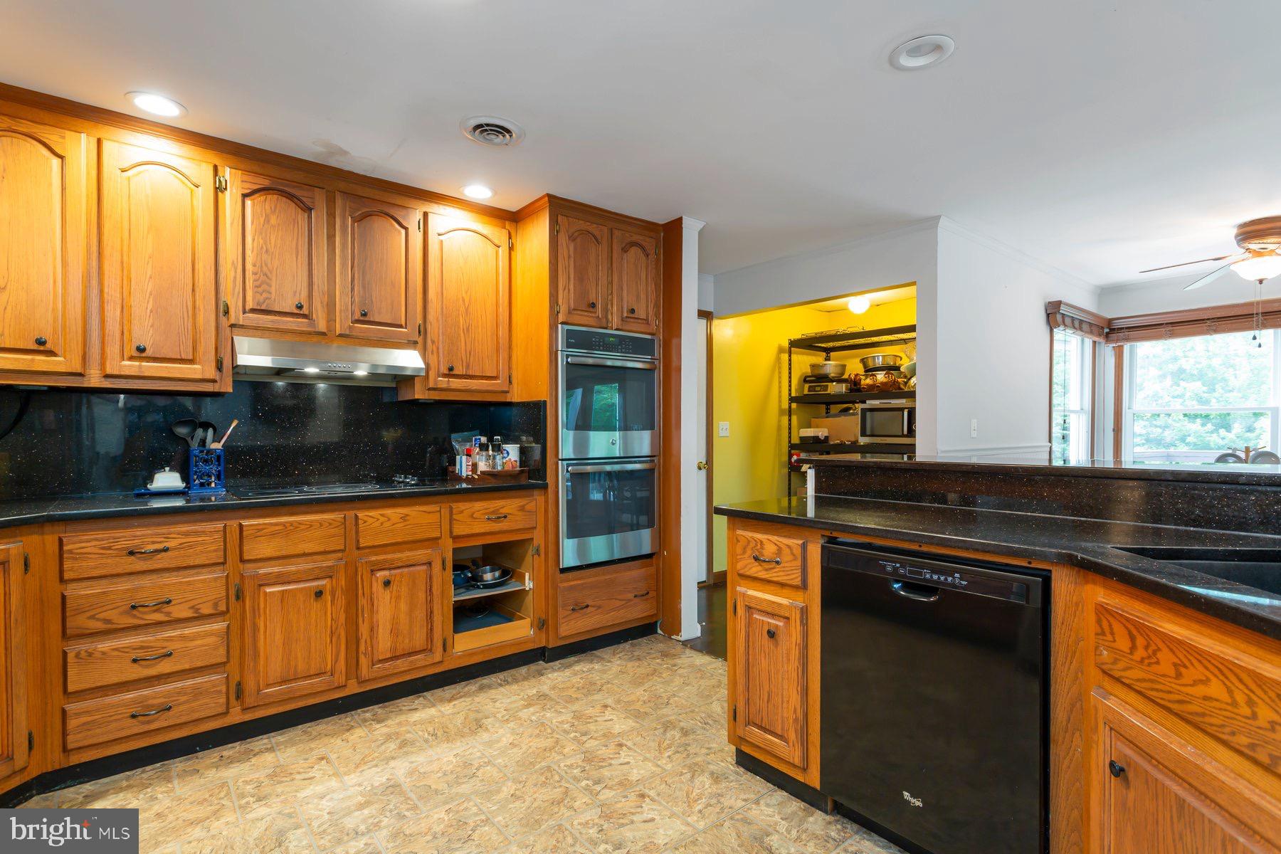 COLESVILLE OUTSIDE - Residential