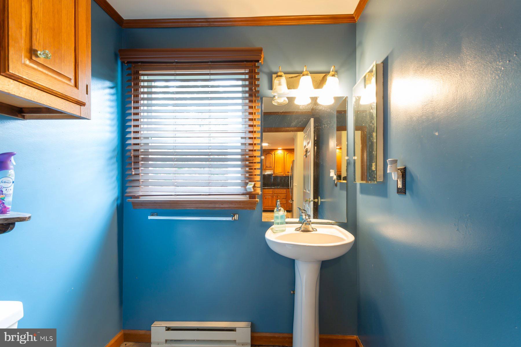 COLESVILLE OUTSIDE - Residential