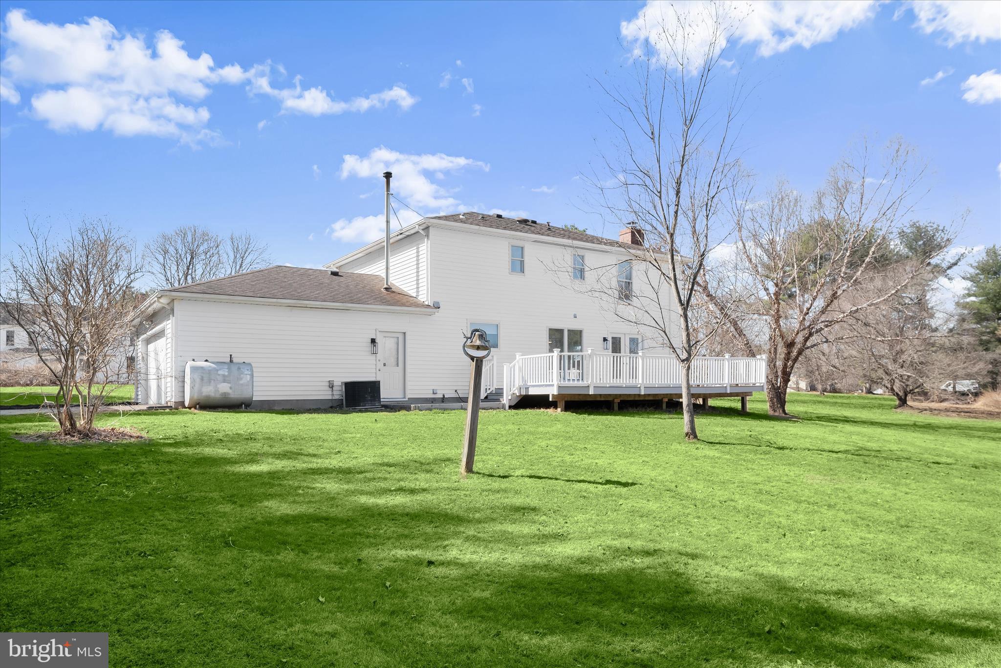 THE WARFIELDS - Residential