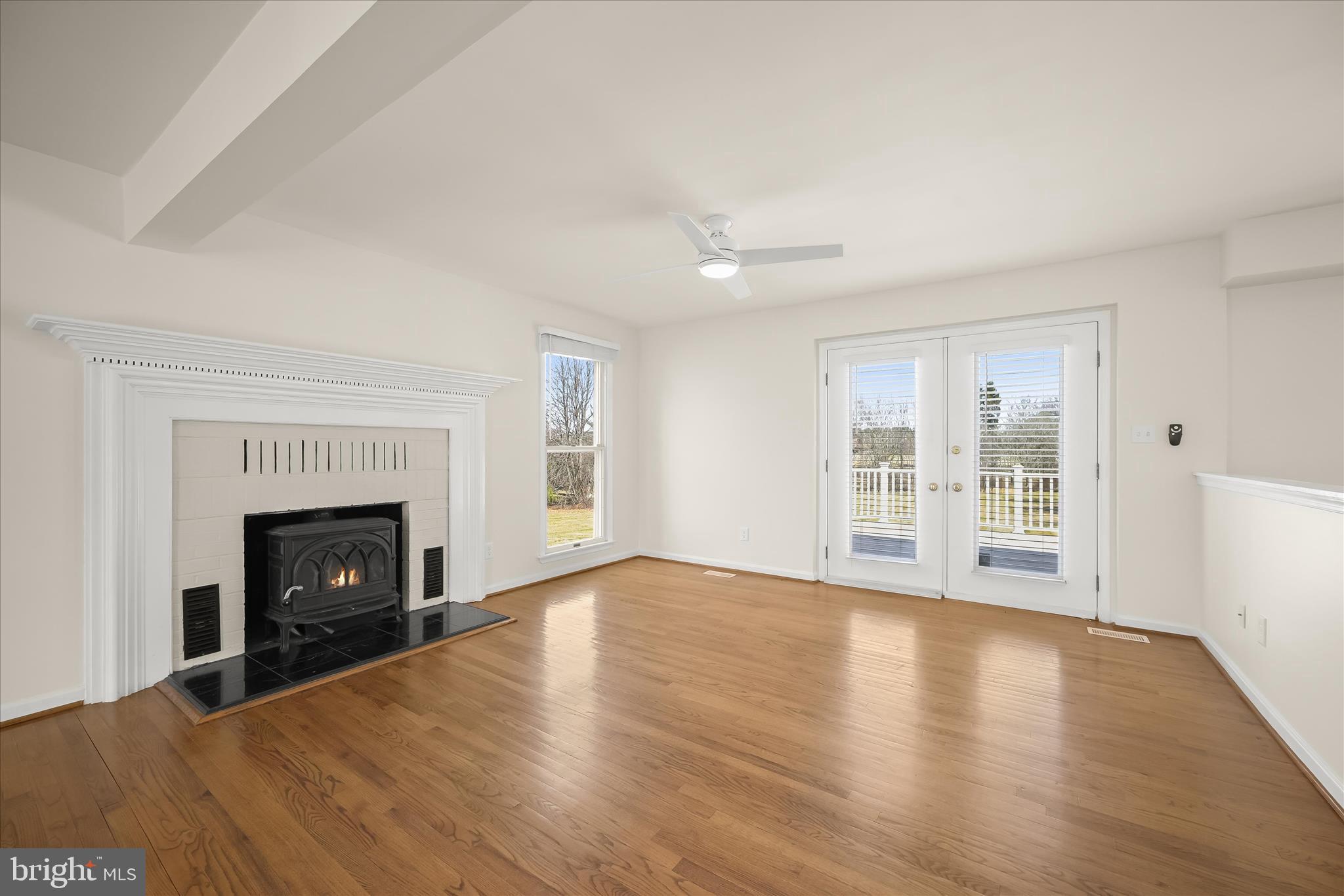 THE WARFIELDS - Residential