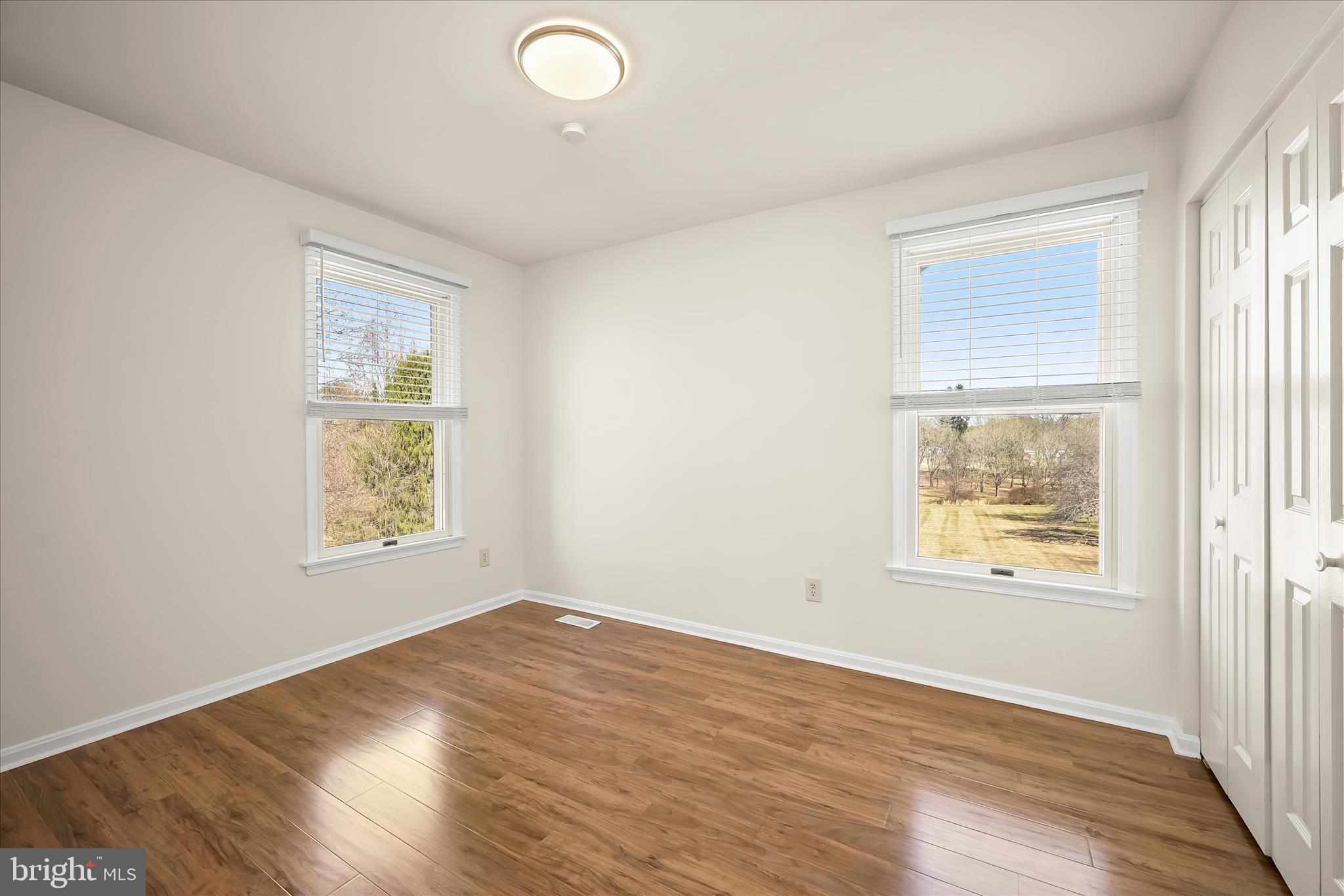 THE WARFIELDS - Residential