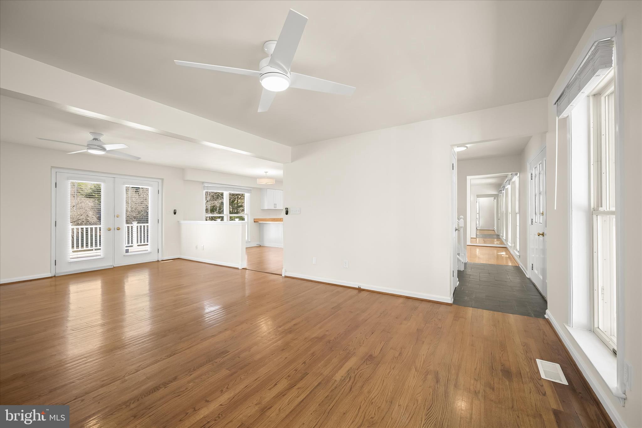 THE WARFIELDS - Residential