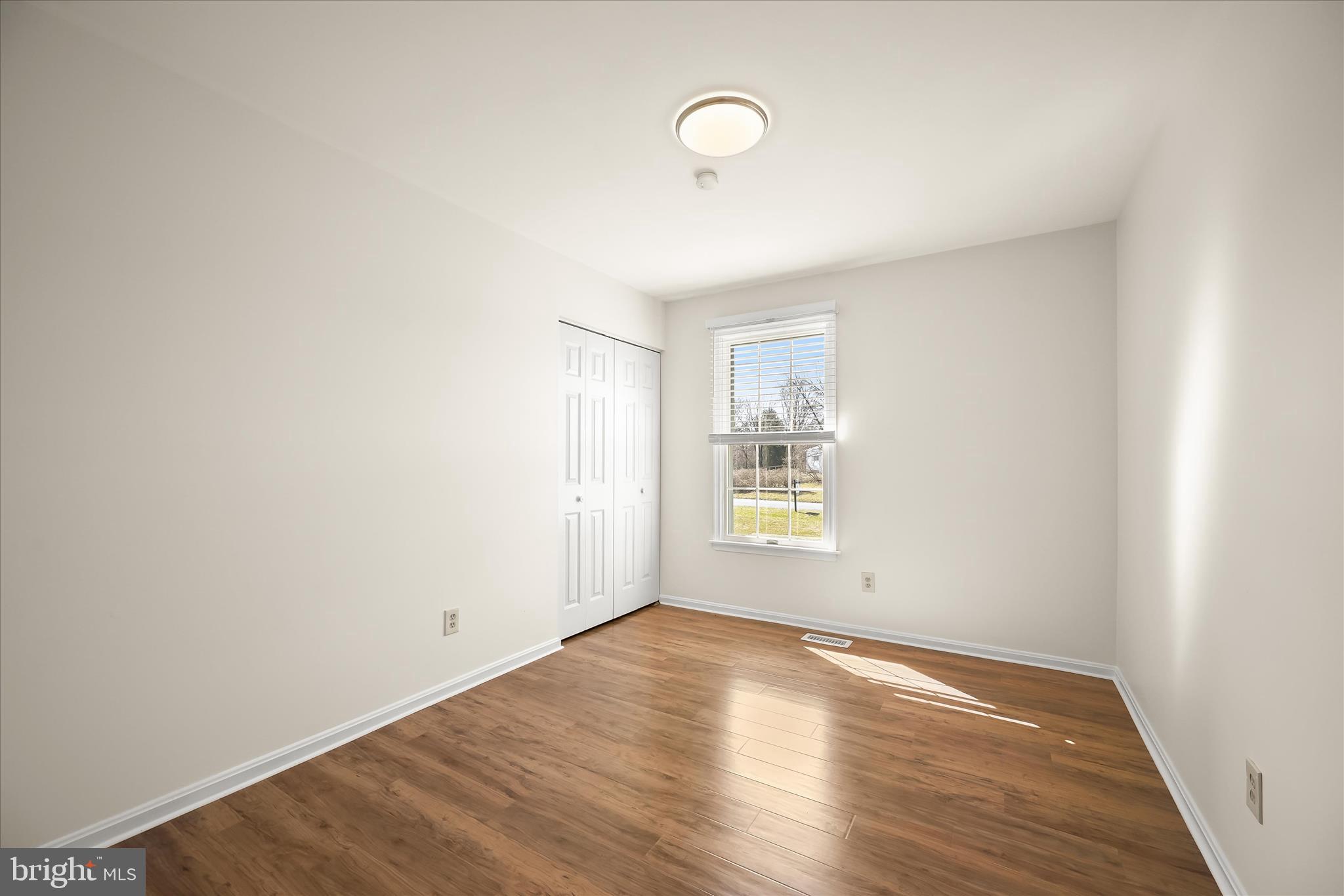 THE WARFIELDS - Residential