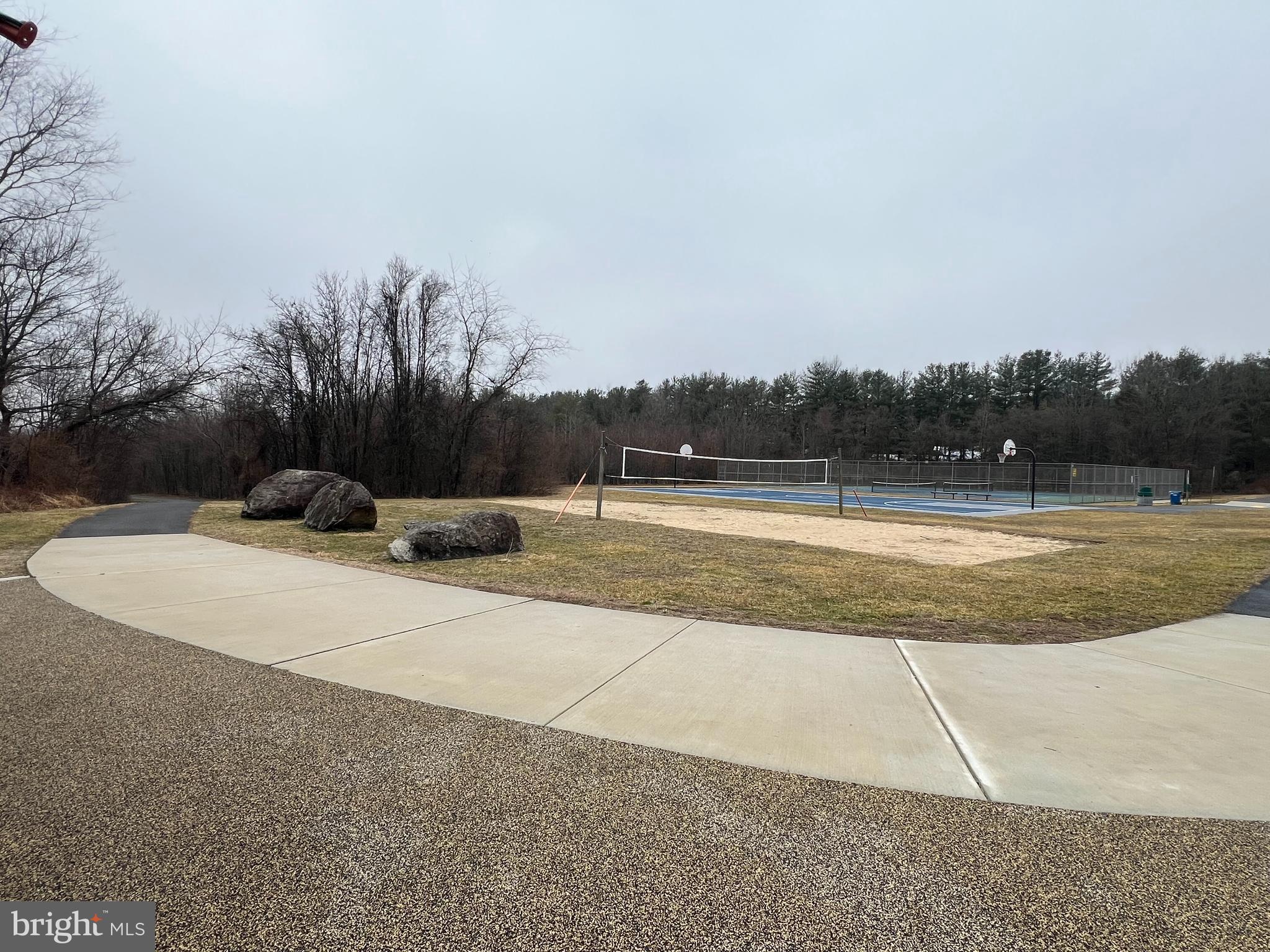 14586 MACCLINTOCK DRIVE