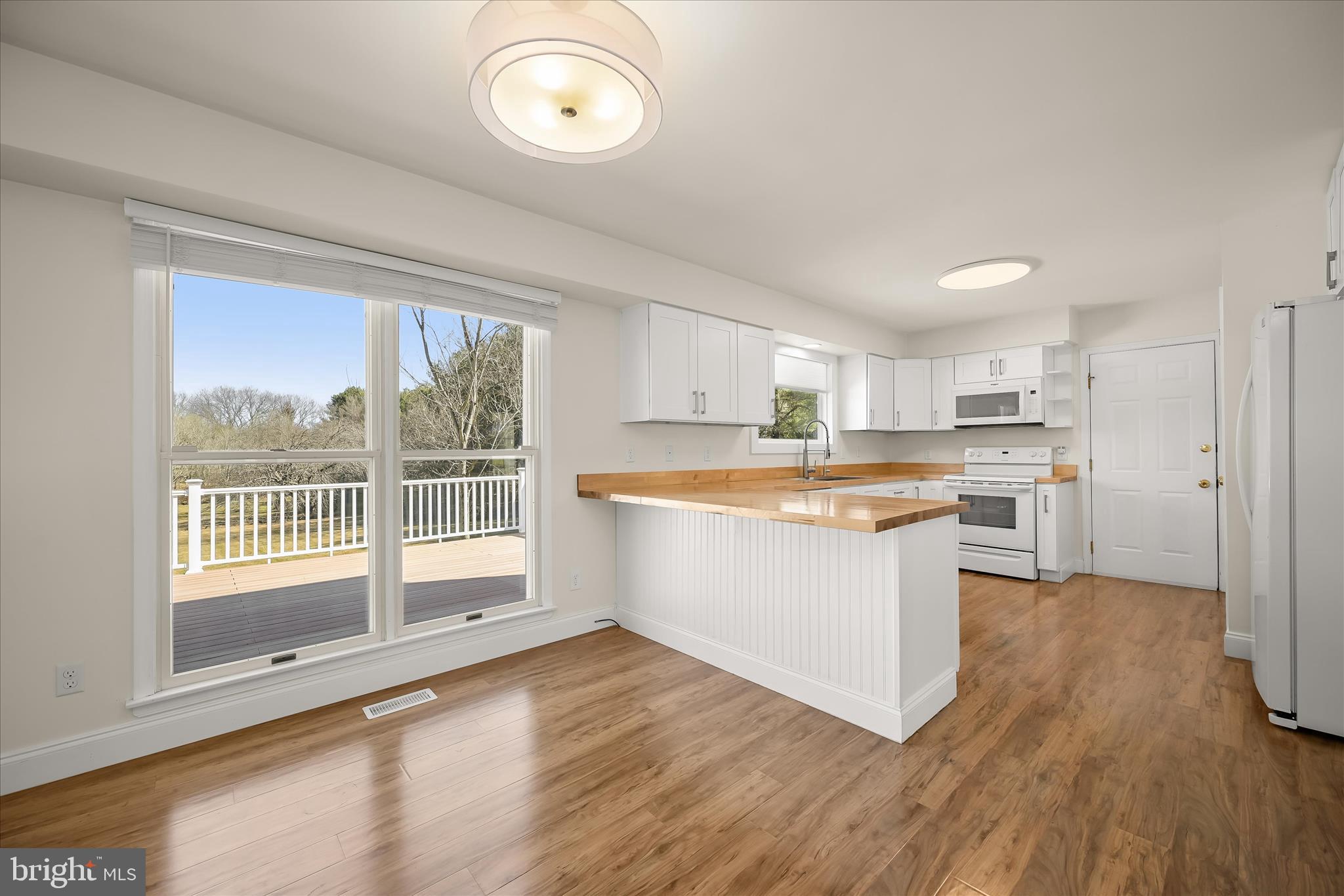 THE WARFIELDS - Residential