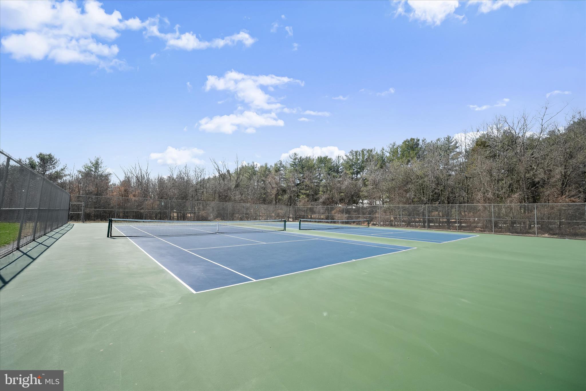 THE WARFIELDS - Residential