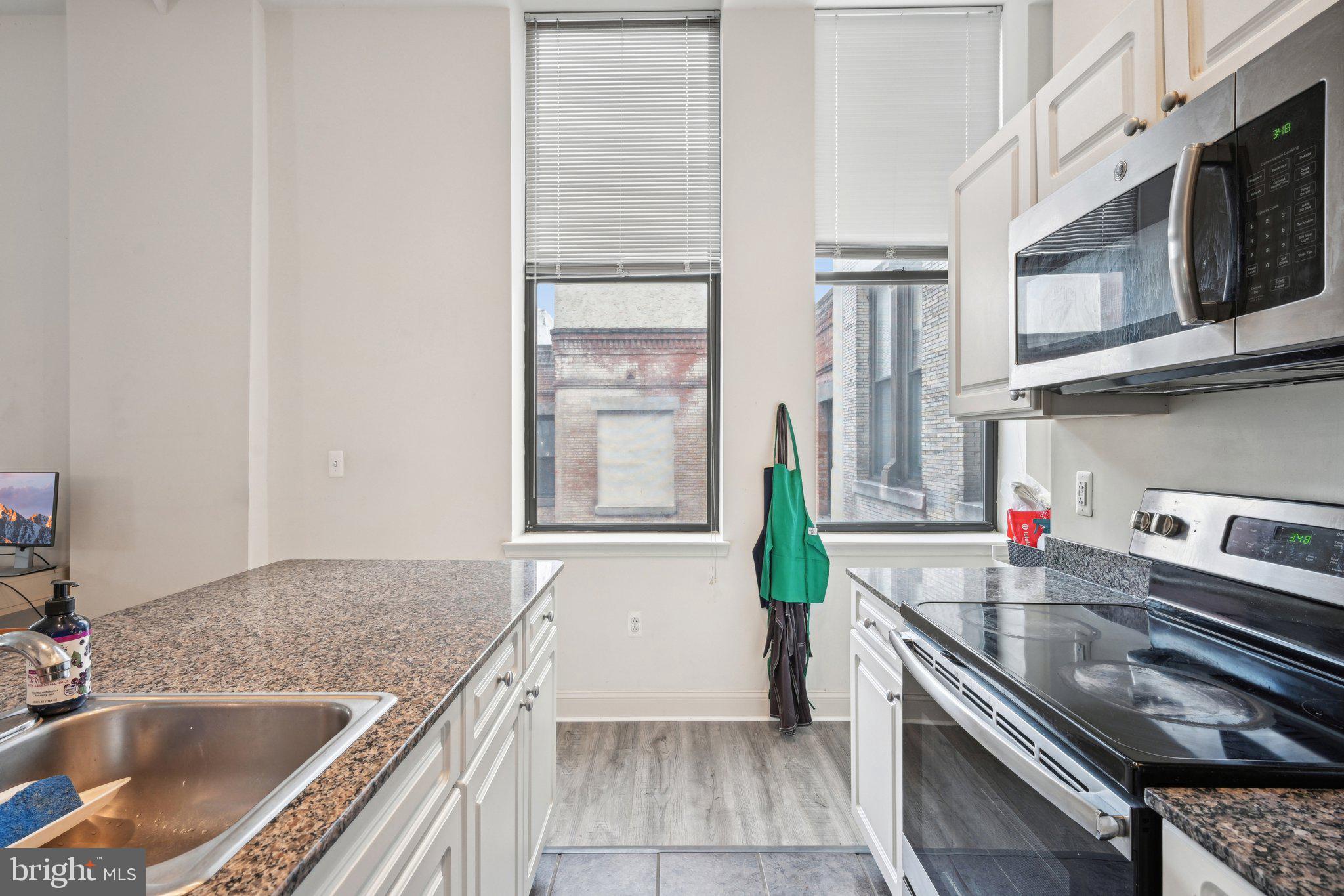 SOCIETY HILL - Residential