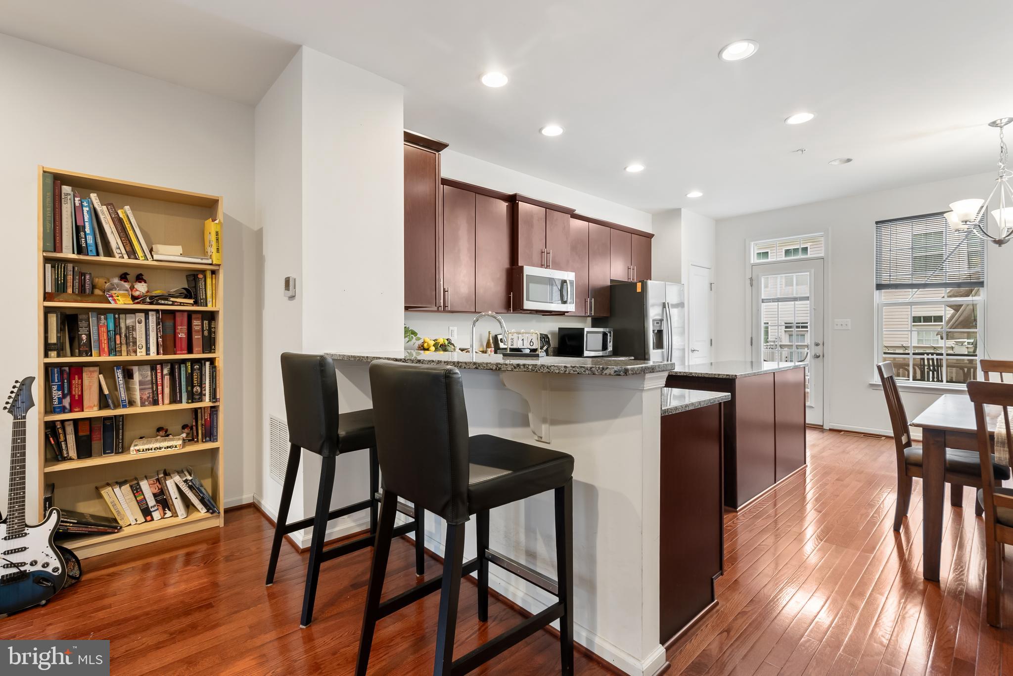 O'DONNELL SQUARE - Residential