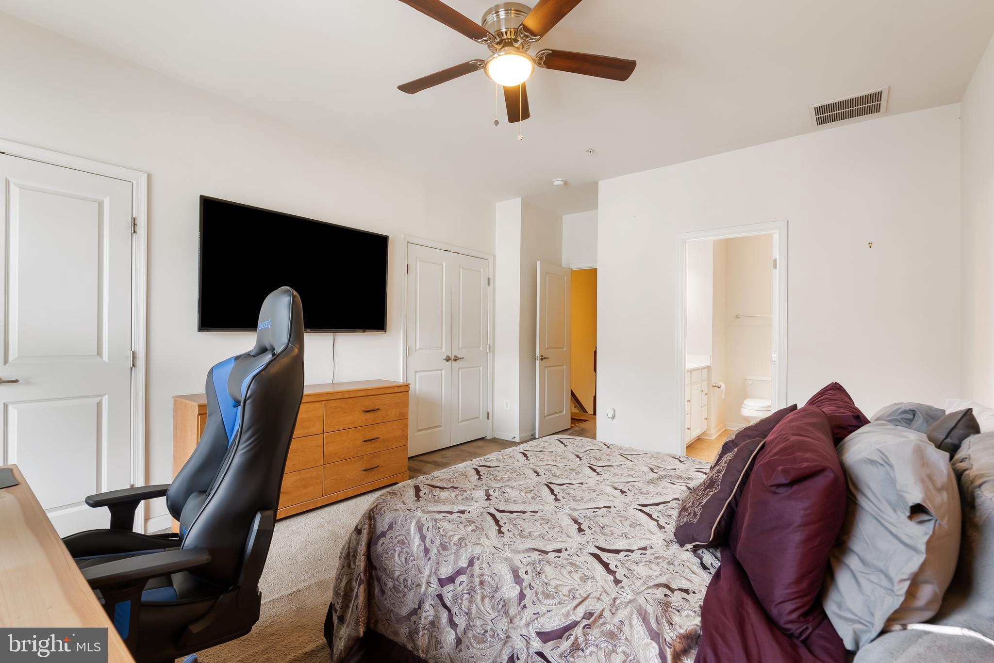 O'DONNELL SQUARE - Residential