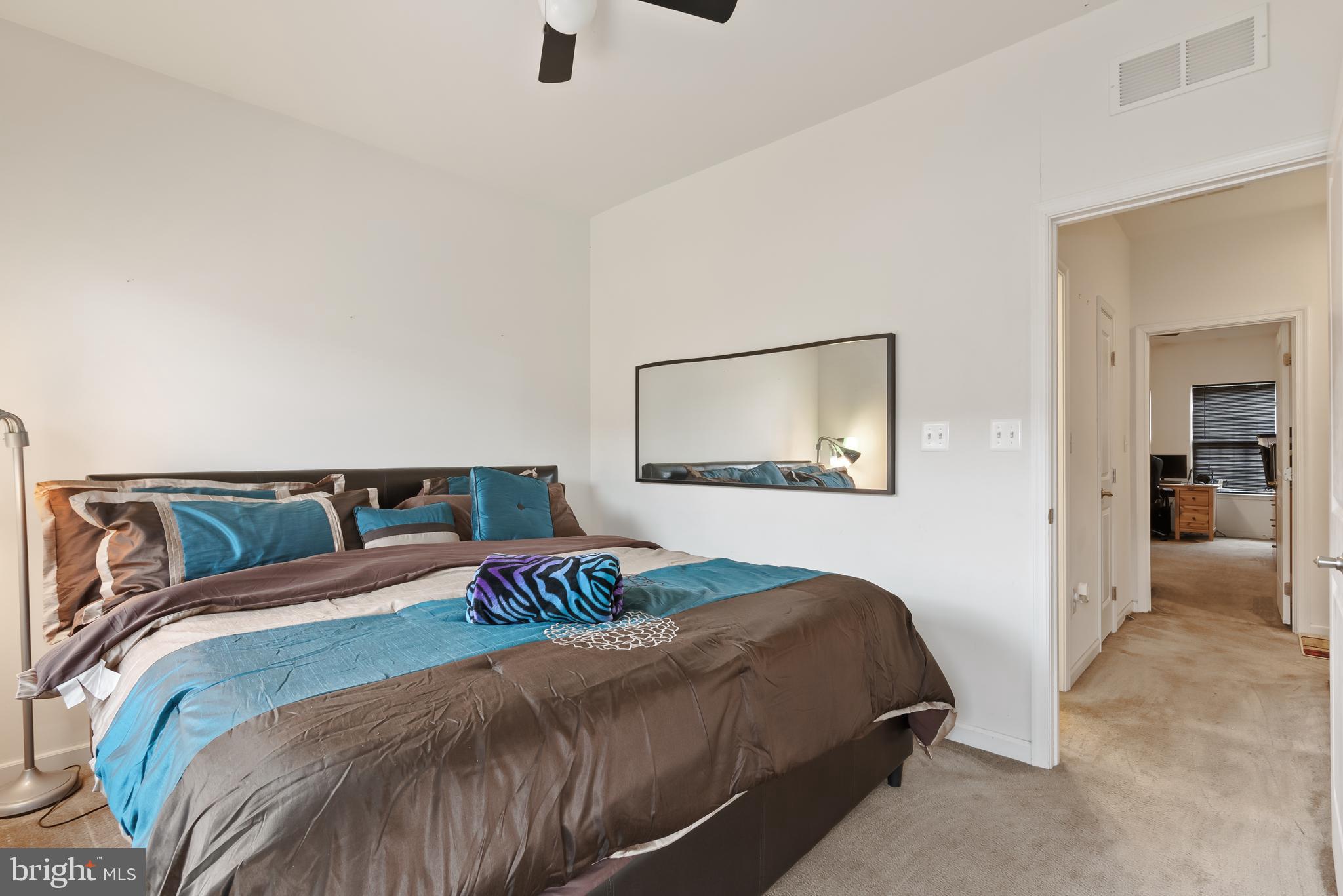 O'DONNELL SQUARE - Residential