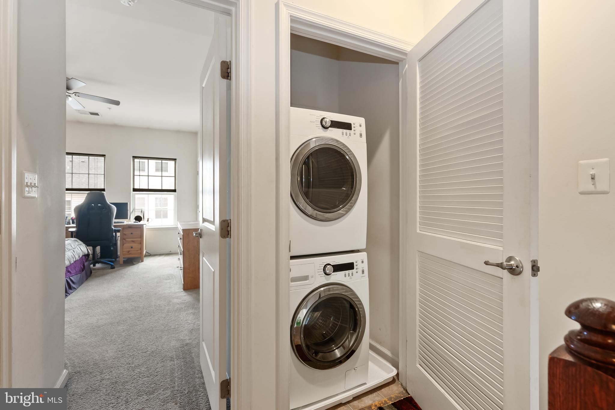 O'DONNELL SQUARE - Residential