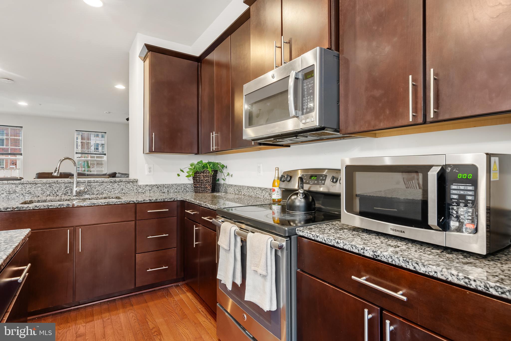 O'DONNELL SQUARE - Residential