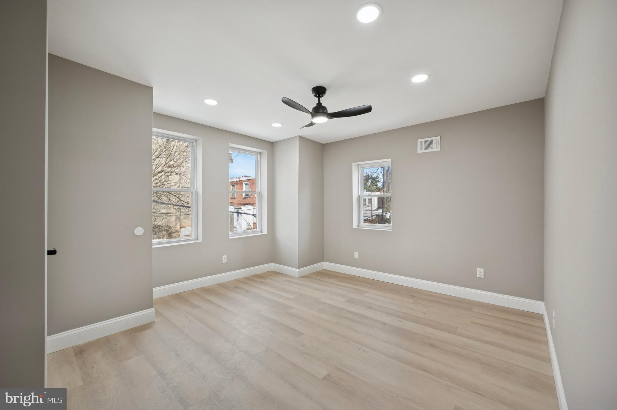 GERMANTOWN - Residential