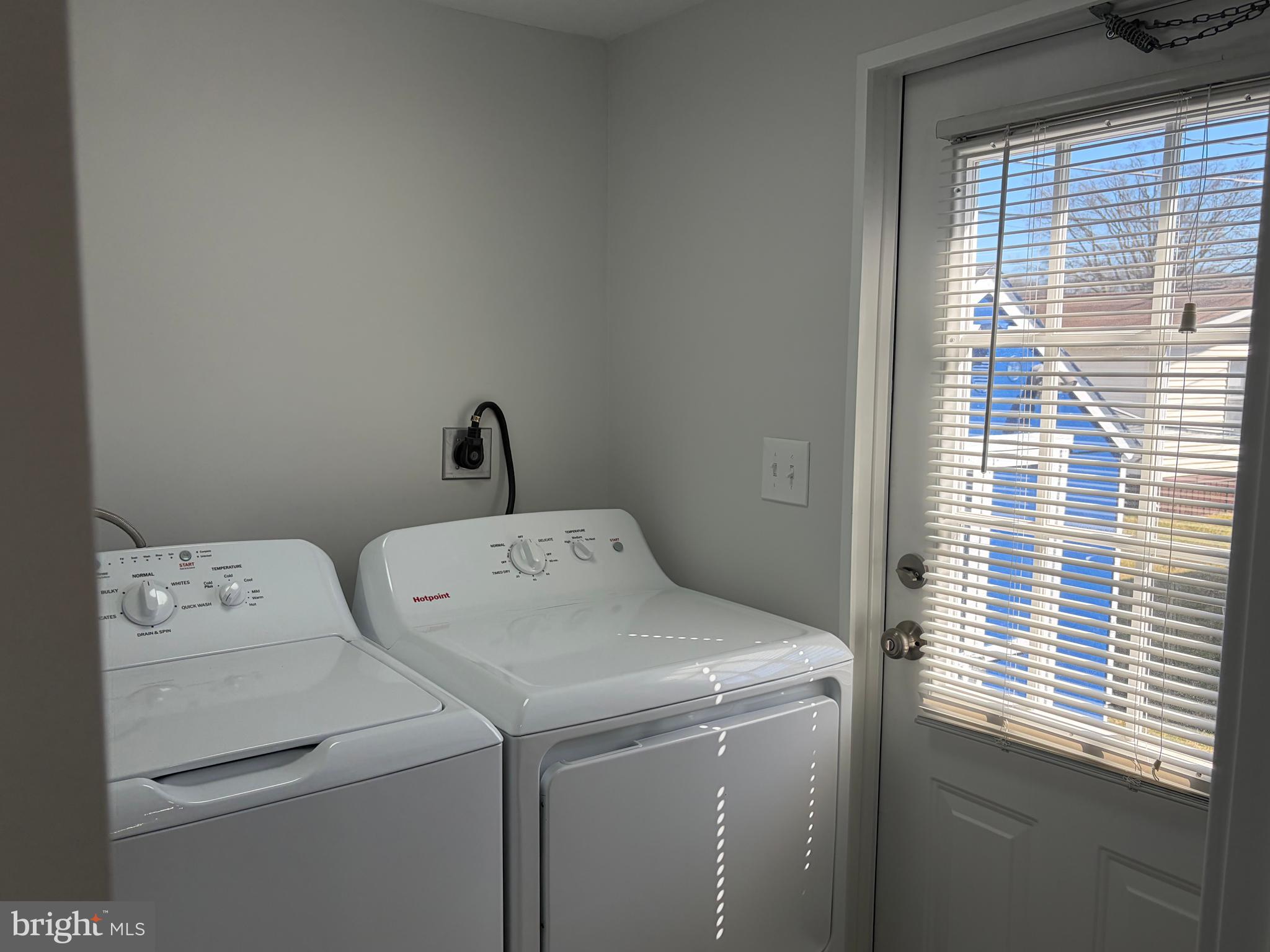 BRIARWOOD ESTATES - Residential