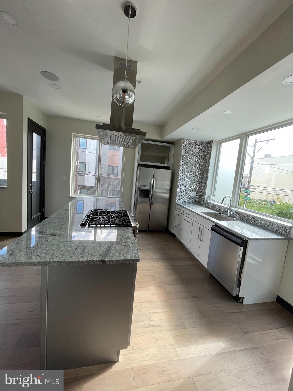 FRANCISVILLE - Residential Lease