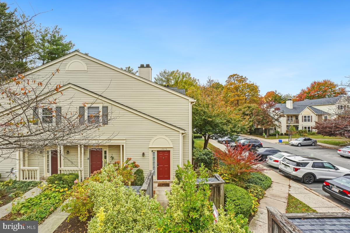 VILLAS WILLOW COVE CODM - Residential