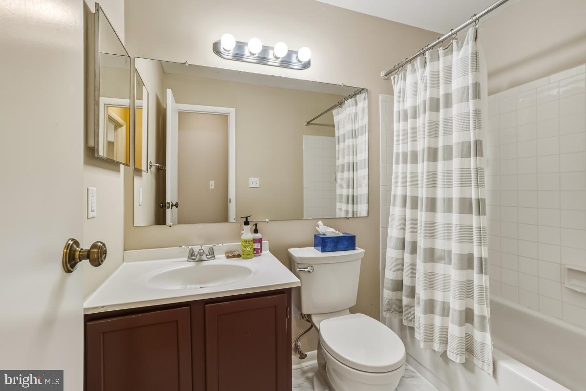 VILLAS WILLOW COVE CODM - Residential