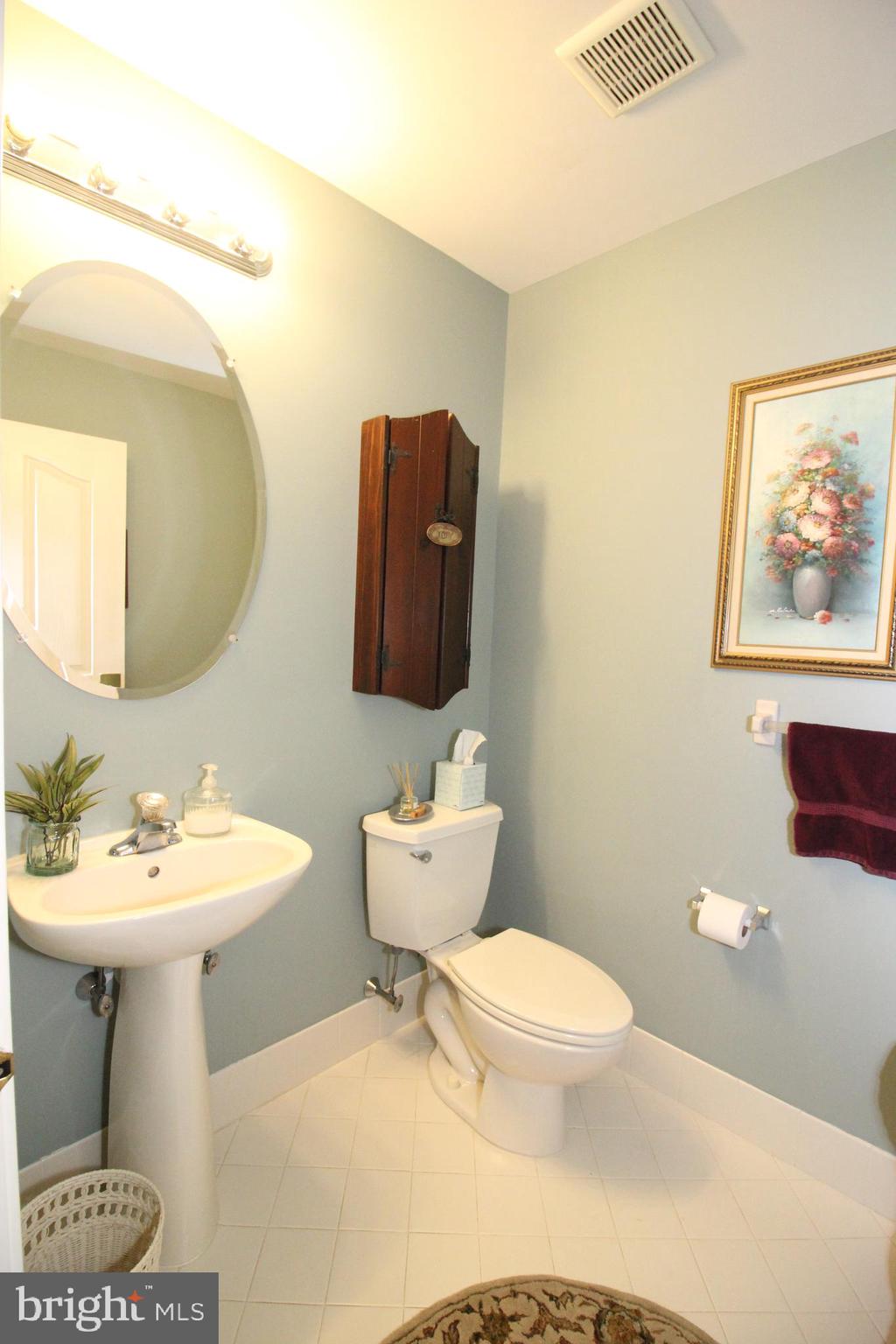 VILLAGE AT ROSECLIFF - Residential