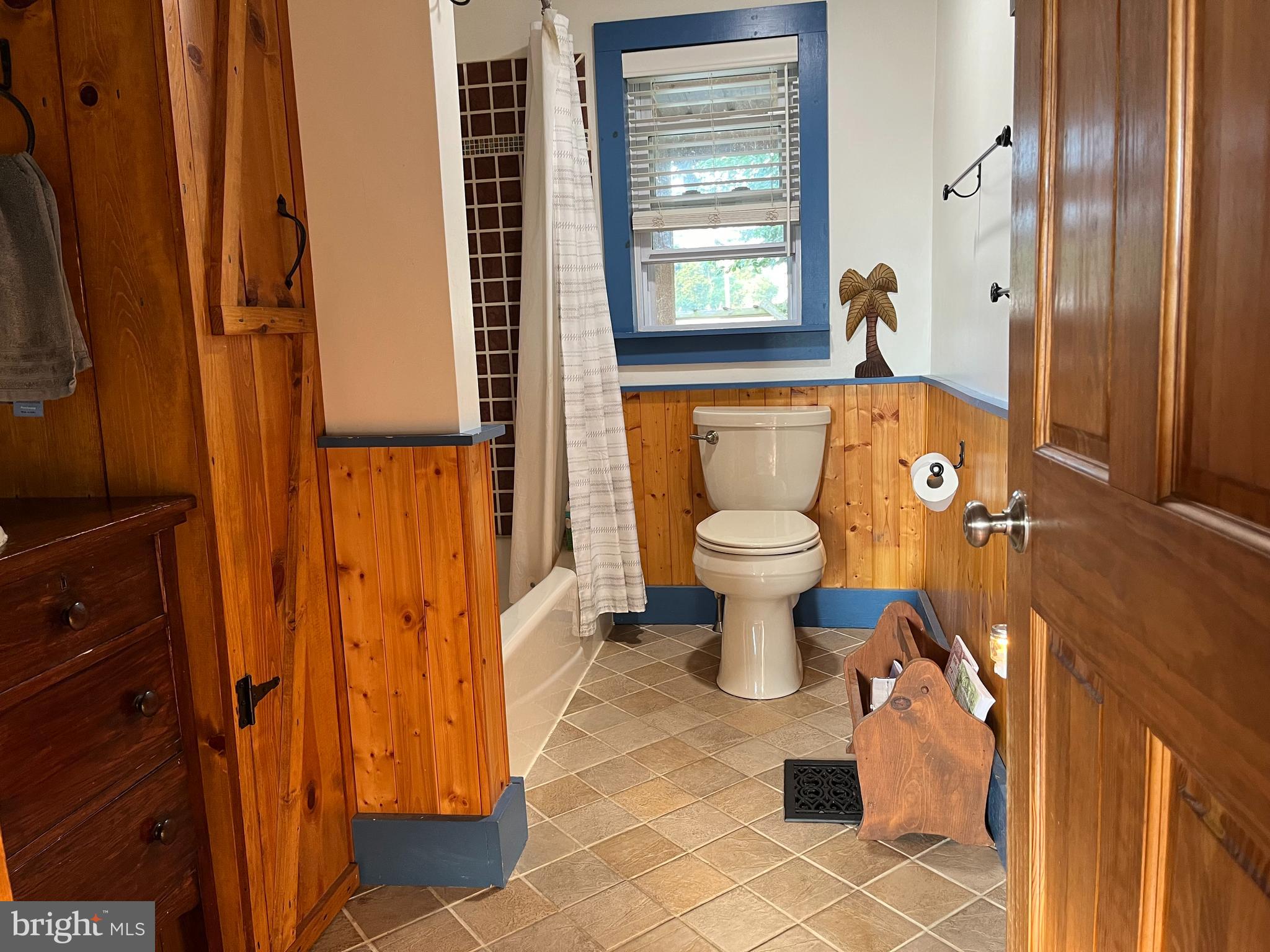 UPPER FRANKFORD TWP - Residential Lease