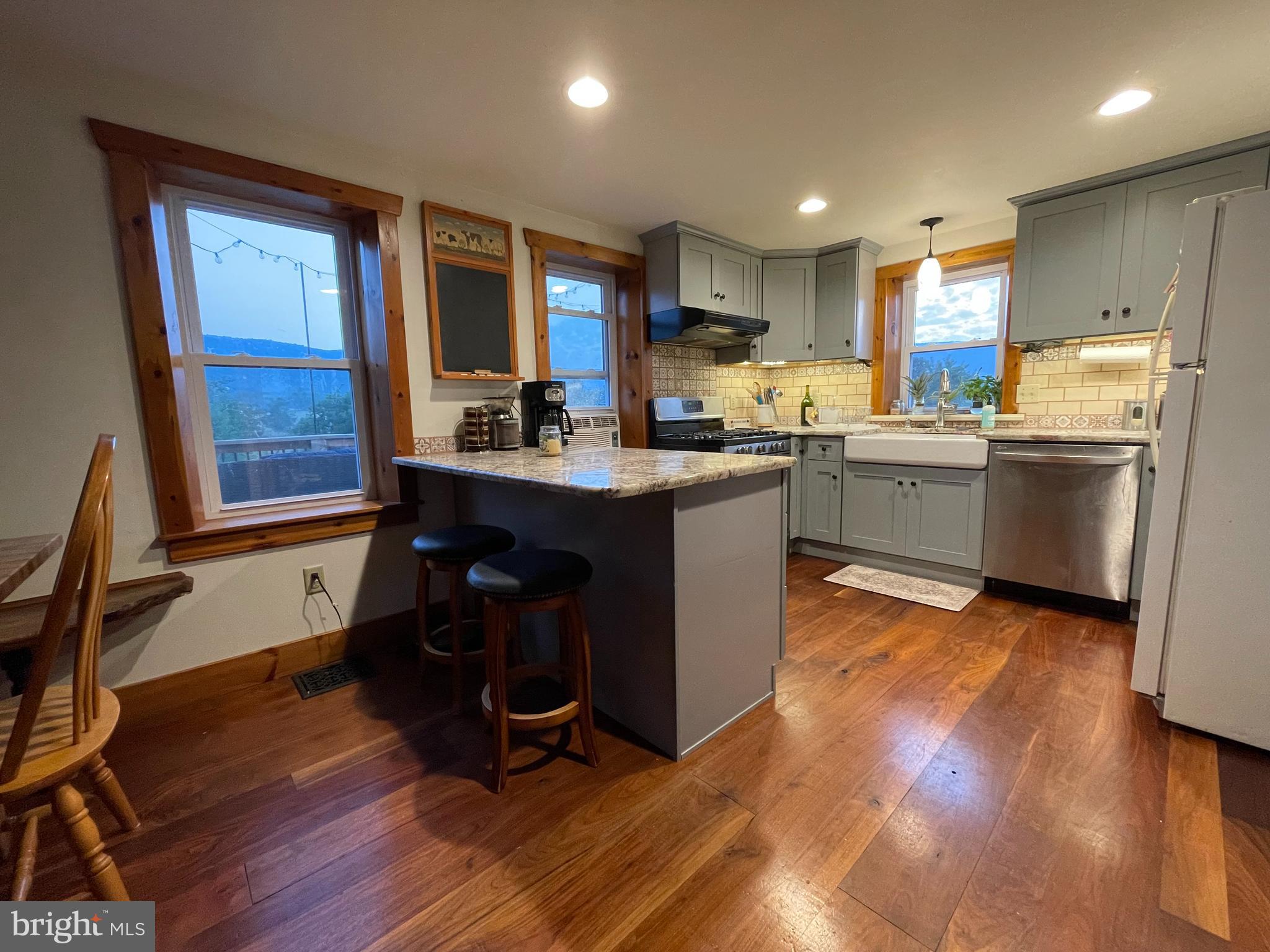 UPPER FRANKFORD TWP - Residential Lease